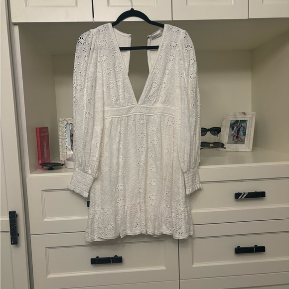 Alice + Olivia White Eyelet Dress - Picture 1 of 4